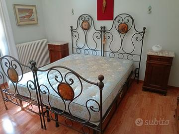 letto matrimoniale in ferro battuto