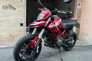 Ducati Hypermotard 796