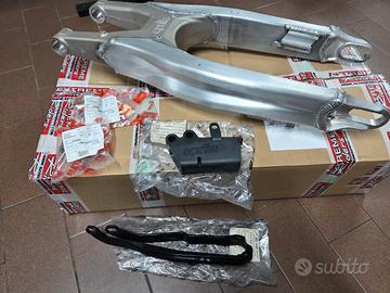 Forcellone Aprilia MXV RXV