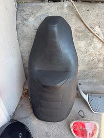 Ricamni Aprilia scarabeo 250
