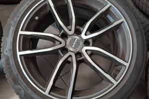RUOTE INVERNALI PER MERCEDES E220D