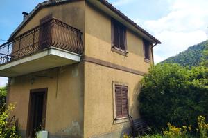 Immobile residenziale a Montelanico