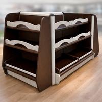 Scaffalatura in legno