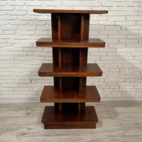 Libreria a totem artigianale anni ’60