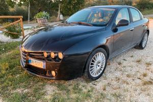 Alfa Romeo 159