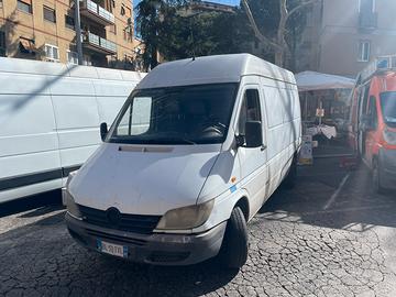Mercedes Sprinter 2 serie 211 cdi