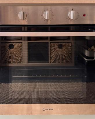 INDESIT DUETTO FORNO NERO INOX +PIANO COTTURA INOX