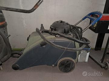 Sanificatore professionale per interni auto