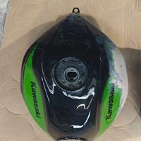 serbatoio Kawasaki z750 e 750r
