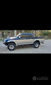 mitsubishi l200 2001 