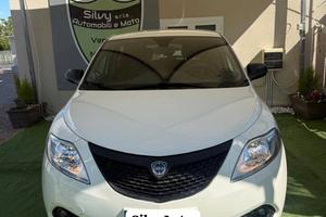 Lancia Ypsilon 1.2 69 CV 5 porte S&S Platinum