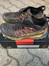 Scarpe trekking marca "la sportiva" tg 42,5