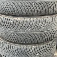 Gomme invernali Michelin 215/50 R18