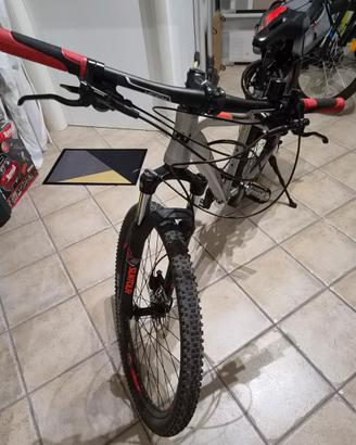 Mountain bike  Whistle - 27,5 M