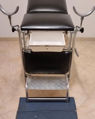 lettino medico per ginecologia