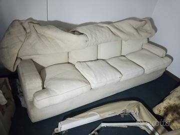 REGALASI DIVANO 4 e 2 POLTRONE IN TESSUTO