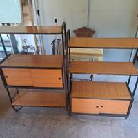 coppia antichi mobili scaffali con ruote vintage