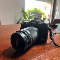 Mirrorless Canon EOS M5 + EF-M 18-150mm