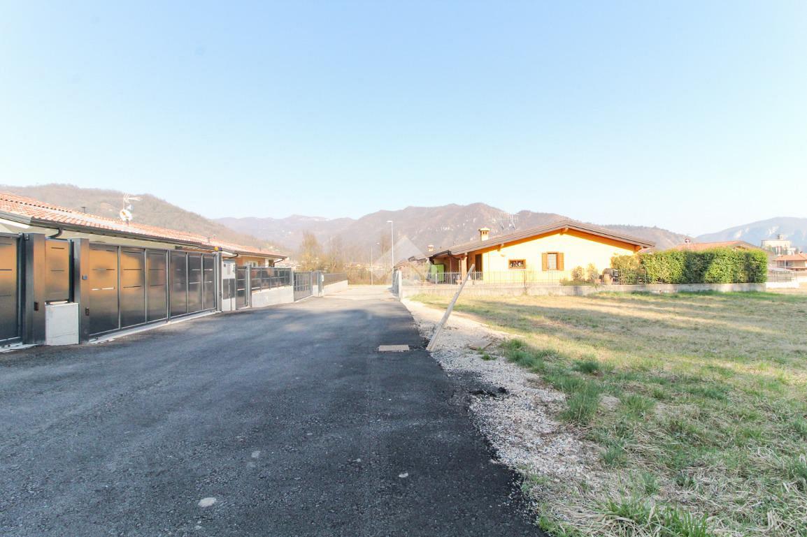 TER. RESIDENZIALE A SABBIO CHIESE - Vista 3