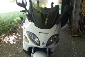 piaggio x9 500