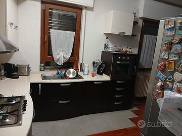 cucina artigianale angolare 