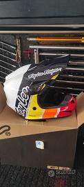 Casco nuovo troy lee