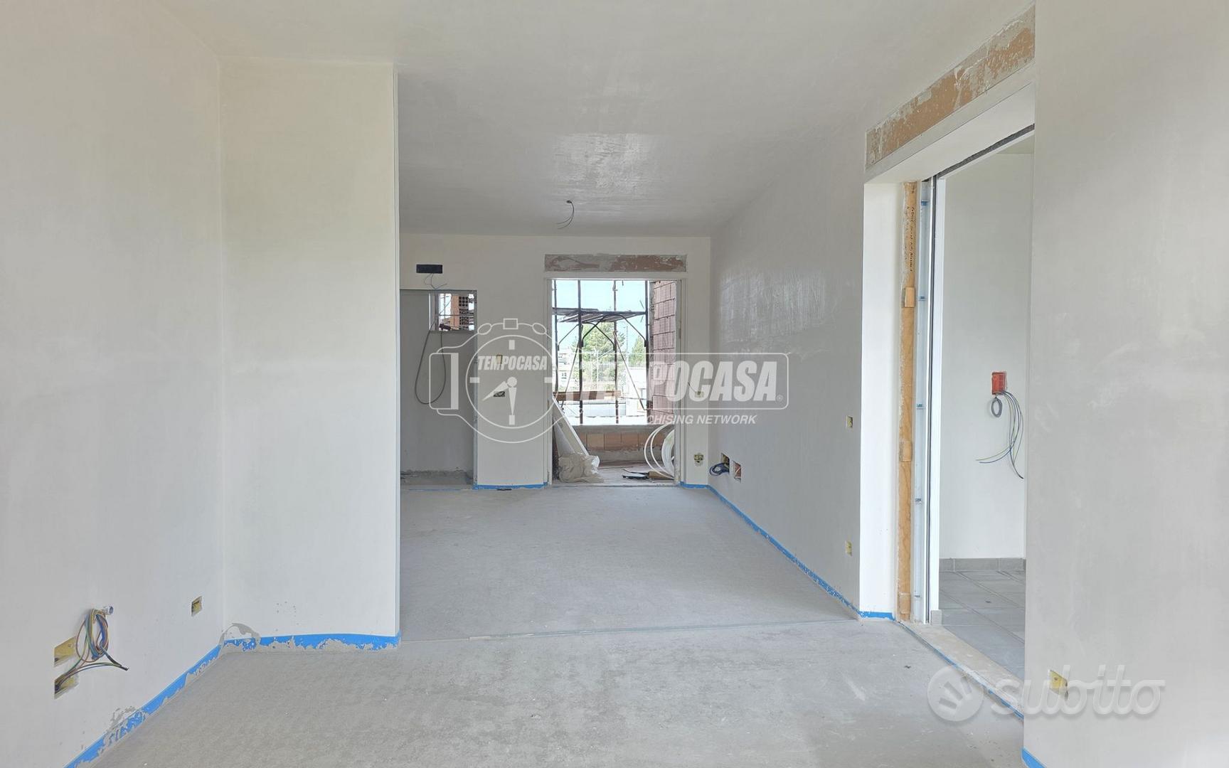 Apartment in Bari, Carbonara di Bari, Municipio 4 - Altro