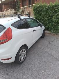Fors Fiesta Van