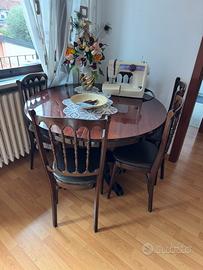 Set 4 sedie in legno con seduta imbottita