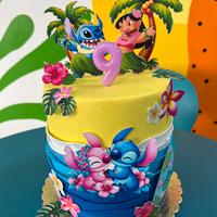 Torta finta a tema Lilo & Stitch – fatta a mano