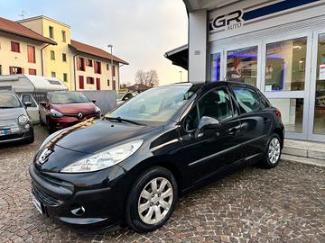 Peugeot 207 1.4Bz 75CV 5p. X Line- Neopatentati