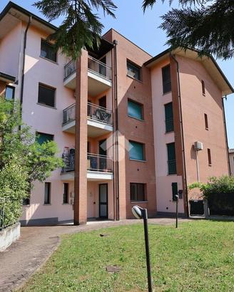 2 LOCALI A REGGIO NELL'EMILIA