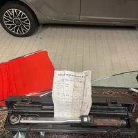 CHIAVE DINAMOMETRICA 40- 200 1/2 Cod. art. 071471 