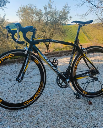 Specialized Tarmac Carbon – Ultegra – Ruote Mavic 