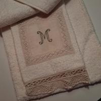 asciugamani ricamati