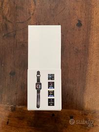 Smartwatch TintaUnita con auricolari mai usato