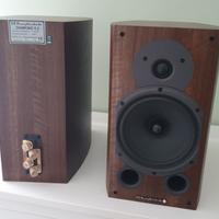 Diffusori Wharfedale Diamond 9.2 due vie