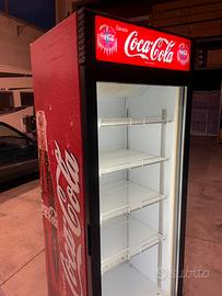 Frigo vetrina coca cola