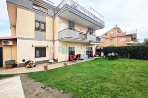 Appartamento ristrutturato con giardino