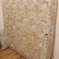 MATERASSO MATRIMONIALE 