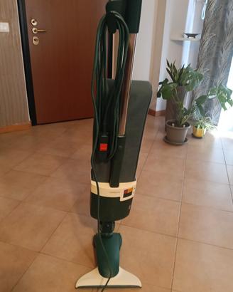 aspirapolvere 