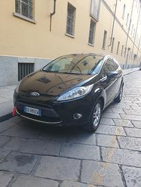 FORD FIESTA 1.4 gpl