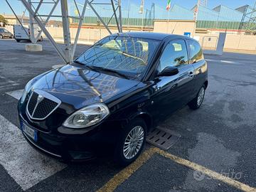 Lancia Ypsilon 1.2 Argento 2007