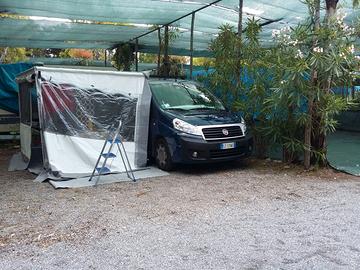 Tenda con privacy