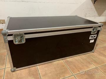 Flight case Thon 8x  LED PAR64 Short