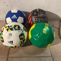 3 Palloni  nuovi   da calcio 1 da pallavolo