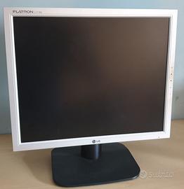 Monitor LCD LG Flatron L1718S