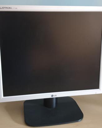 Monitor LCD LG Flatron L1718S