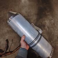 scarico SBK LEOVINCE  PER V STROM 650 DEL '08 