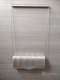 Borsa clutch colore oro